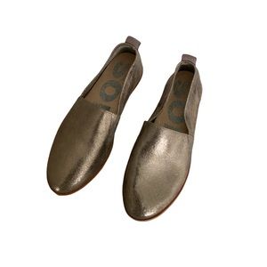 🎀 Sorel Ella Slip on Leather Flats